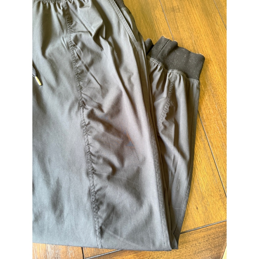 Quince Womens Ultra-Stretch Performance Joggers Black Size M Drawstring Athletic - Picture 2 of 10